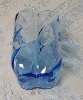 Kosta Boda Glass Clover Vase in Light Blue by Anna Ehmer 6 5 Inch