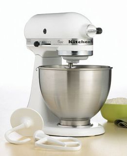 stir in your kitchen with this KitchenAid Classic Plus stand mixer