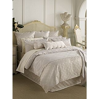 Lusanna bed linen in pearl   
