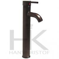 This curved Hans Kristof faucet is elegance at your fingertips. HKs