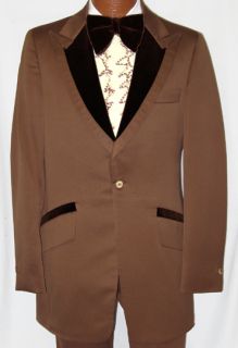 Vintage 1970s Brown Tuxedo Jacket w Velvet Lapel 36R