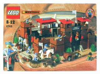 LEGO   Town   6762   Fort Legoredo   2002   MISB   NEW