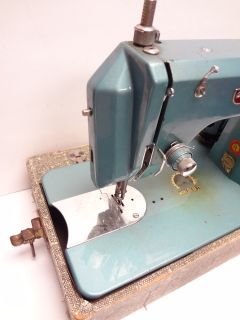 Kenmore 148.12070 -148.12071 Sewing Machine Manual PDF