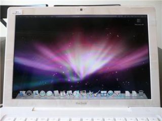 Apple MacBook Core2Duo 2 2GHz 2GB RAM 250GB HD 13 MB062LL B
