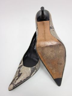 You are bidding on MARTINEZ VALERO Snakeskin Print Pumps Heels in a