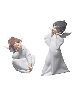 Lladro Collectible Figurine, Angel Dreaming   Collectible Figurines