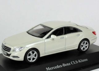43 Mercedes CLS 2011 C218 Diamantweiß Weiß White
