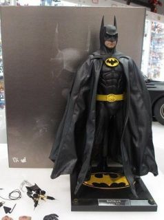 Hot Toys 1 6 DX 09 1989 Michael Keaton Batman New