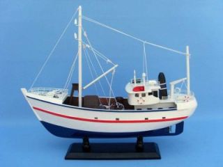Fine Catch 17 Wood Fishing Boat Model Nautial Decor