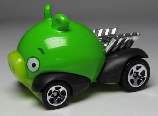Hot Wheels Rovio Angry Birds Green Minion Pig Diecast 2012 New Models