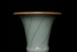 Antique Chinese Song Guan Kinl Celadon Monochrom Glazed Vase Crackles