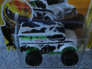 Hot Wheels 2012 028 247 Monster Dairy Delivery Premiere New Models