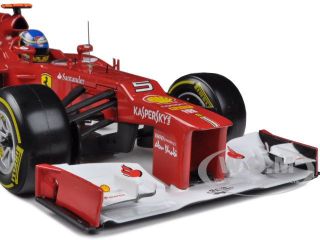 F2012 Fernando Alonso Ferrari Team F1 1 18 Diecast Model Car Hotwheels