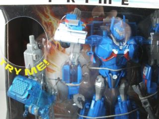 2012 TRANSFORMERS PRIME ROBOTS IN DISGUISE ULTRA MAGNUS AUTOBOT . THE