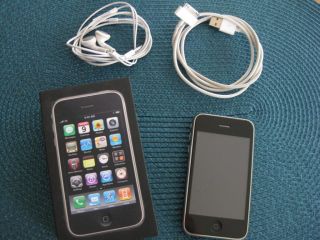 Apple iPhone 3GS 16GB Schwarz Ohne Simlock ohne Netlock Smartphone