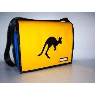 PemaBAG Känguru Tasche inkl. Tragegurt, aus hochwertiger LKW Plane