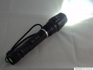 2200 Lumen High Power LED Taschenlampe mit 2 Akkus und Fokus Zoom