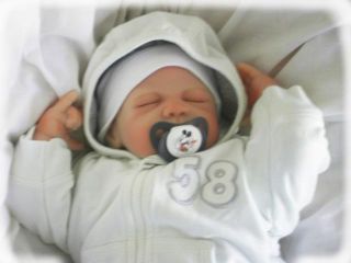 Sweet *FINLEY* Reborn Reallife Baby Babypuppe Puppe sucht Mami