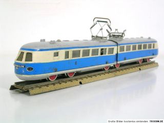Märklin H0/00 Triebwagenzug TW 800,hellblau/elfenbeinfarbig,2 Motoren
