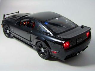 Mustang GT Saleen S281 E black schwarz 118 Tuning Licht Xenon Umbau