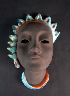 Wandmaske Bali     Karlsruher Majolika