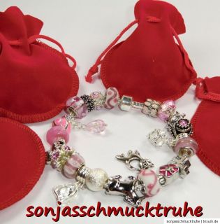 Adventskalender Armband mit 24 Beads & 24 roten Samtsäckchen rosa