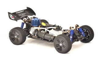 Angeboten wird ein RC Verbrenner Buggy mit einem 15cxp Seilzugmotor.