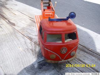 Feuerwehrazuto VW Bully TCO 414 zum Restaurieren