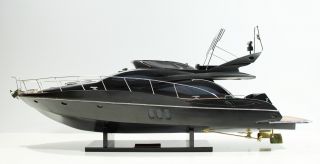 Schiffsmodell Manhattan Sunseeker 64 Black, 90CM