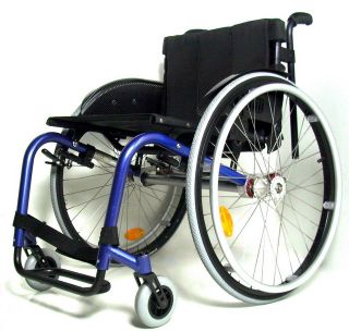 Aktiv Rollstuhl  Küschall K4  Sitzbreite 46cm #415