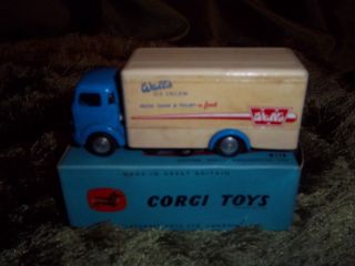 Mettoy Corgi Toys No 453 Commer Walls Ice Cream Refrigerator Van 1956