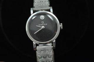OMEGA 14K SOLID WHITE GOLD WRISTWATCH CALIBER 485 KEEPS TIME