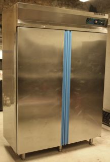 Kühlschrank Edelstahl 2 Türig Gastronomiekühlschrank