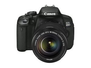 Canon EOS 650 D + EF S 18 135 IS STM Set NEU