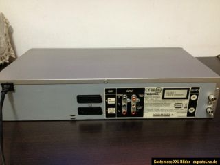 Toshiba SD 37VE DVD Player/ VHS Recorder Divx Kombigerät