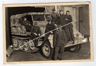 Original Foto 2WK, Panzer Halbkette mit Tarnanstrich Camo und