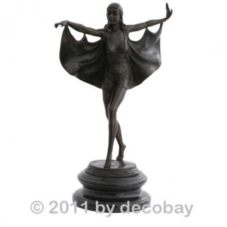 Deutsche Kunst Bronzestatue die Fledermaus Taenzerin Skulptur