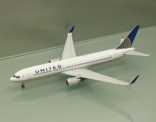 Gemini Jets 1/400 United Airlines Boeing 767 300 Winglets N674UA die