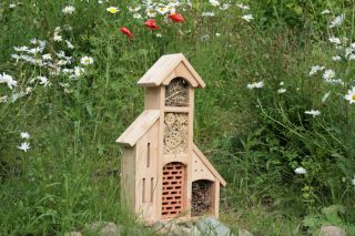 Insektenhotel Insektenhaus Bienenhotel Schmetterlingshaus