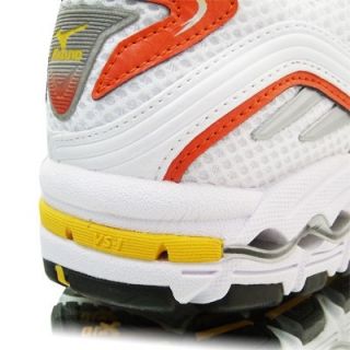 Mizuno Lady Wave Oracle Running Shoes. The Oracle is a neutral