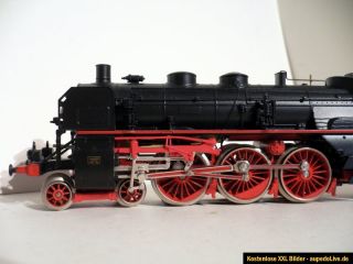 Märklin HO 3093 ( 3618 ) Schnellzug Schlepptenderlok BR 18 der DB in