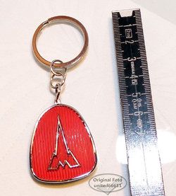 Schlüsselanhänger MAGIRUS DEUTZ von Atlas editions sehr edel in rot