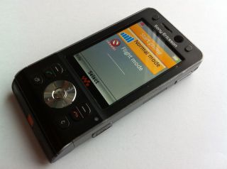 Sony Ericsson W910i Slider Noble Black mit Gewährleistung+Rechnung