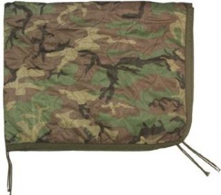 Poncho Liner (62 x 82)   Woodland Camouflage [USA Made] Clothing