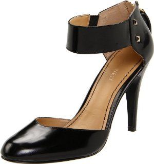 Nine West Womens Squinty Pump,Black Leather,9 M US Shoes