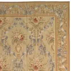 Hand knotted French Aubusson Beige Wool Rug (6 x 9)