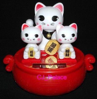 Maneki Neko Fortune Cat Lucky Cat Family White (Solar