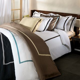 Hotel Collection 300 Thread Count Solid Full/Queen size 3 piece Duvet